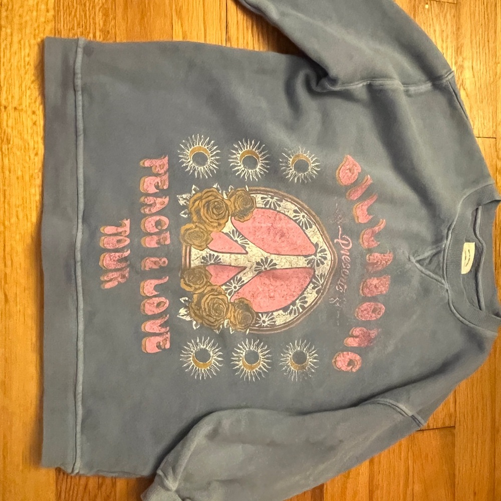 Billabong  sweatshirt perrywinkle size med 8 kids